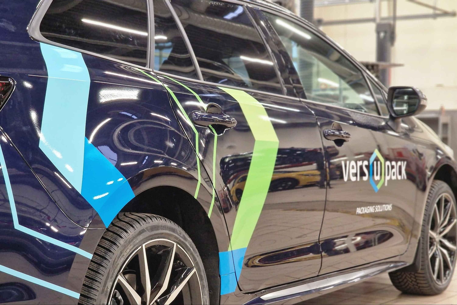 Latsign auto aplīmēšana - Versupack