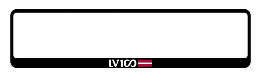 Auto numura turētājs ar uzrakstu LV100 un karogu