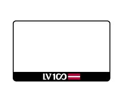 Motocikla numura turētājs ar uzrakstu – LV100 un karogu