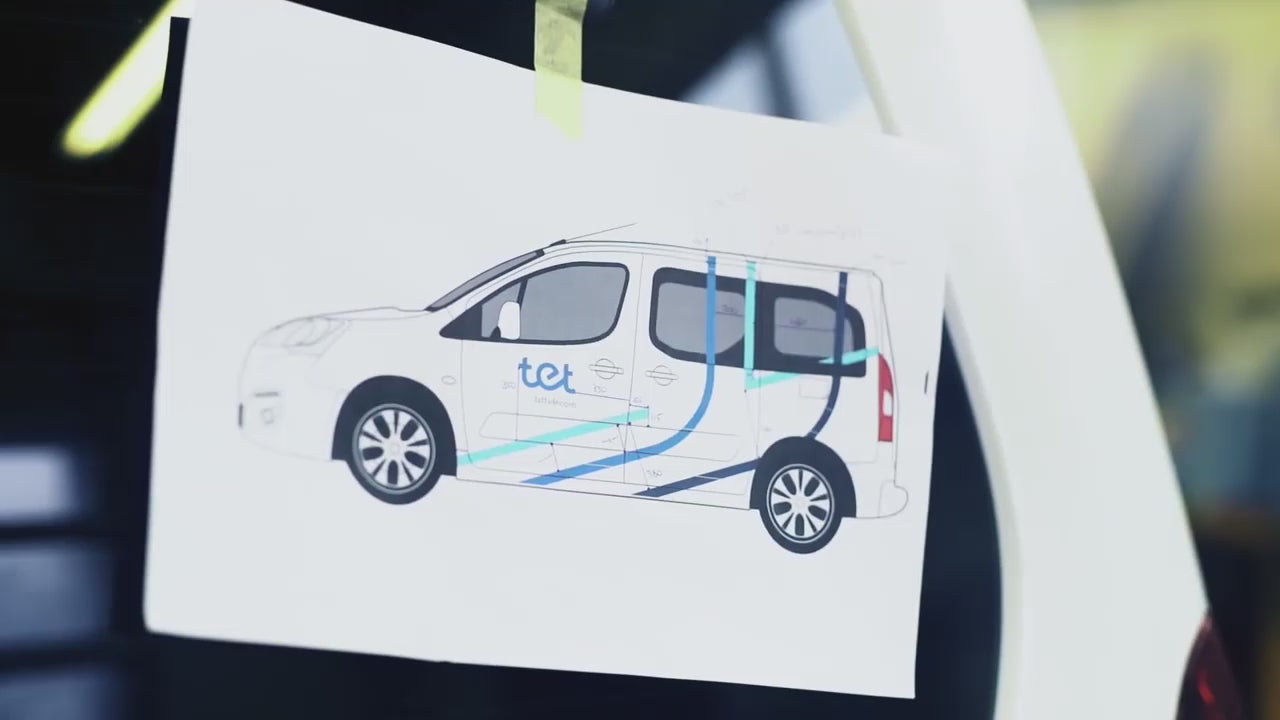 Ielādēt video:: Auto aplīmēšanas process uzņēmumā LATSIGN