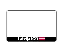 Motocikla numura turētājs ar uzrakstu –  Latvija 100 un karogu